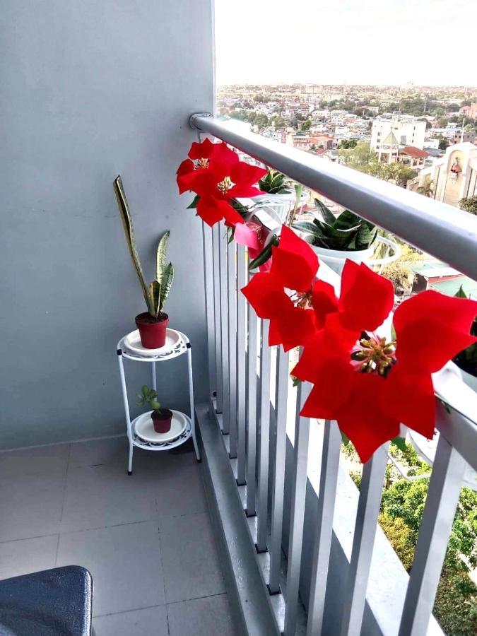 Myrvin At Grass Residences, Qc Apartment *